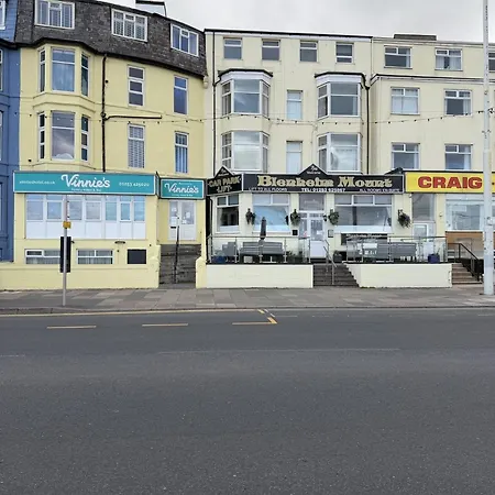 Vinnie'S Family Hotel-2